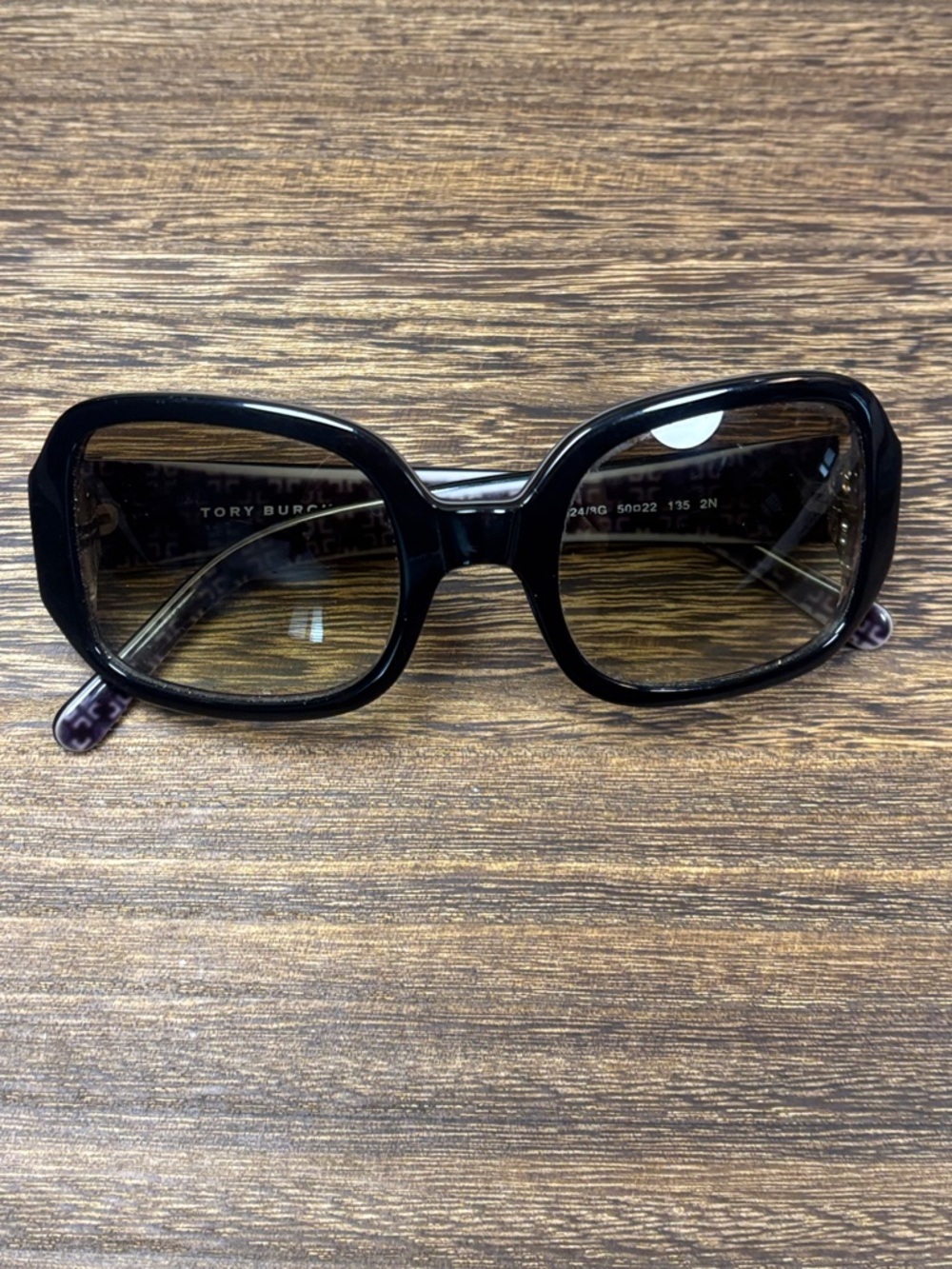 Tory Burch Black Frame Sunglasses with Gradient Lenses - Picture 6 of 6